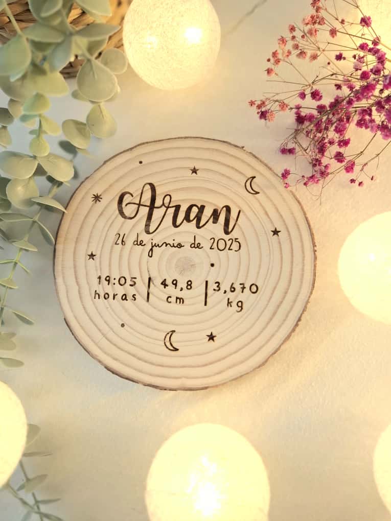 Rodaja de madera Natalicio