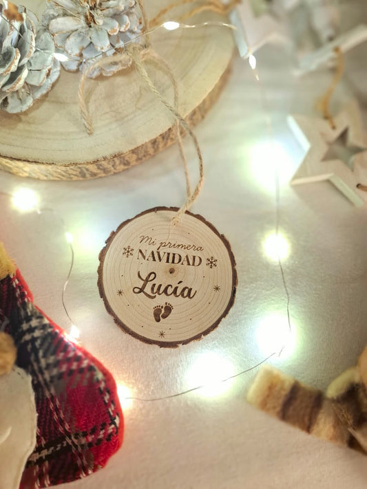 Bola de navidad de madera